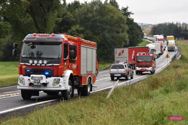 Zderzenie dwóch busów na ósemce