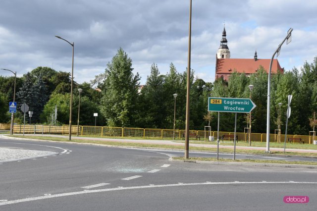 Kolizja na Rondzie Silesiany w Dzierżoniowie