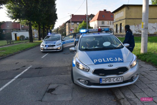 Zderzenie peugeota i skutera w Bielawie 