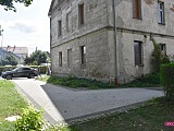 Nieprawidłowe parkowanie na Wrocławskiej w Dzierżoniowie