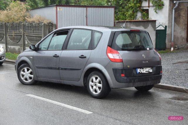 Zderzenie renault i citroena w Piławie Górnej