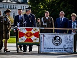 Wręczono sztandar wojskowy 16. Dolnośląskiej Brygadzie Obrony Terytorialnej