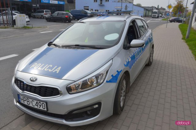 Zderzenie trzech samochodów w Dzierżoniowie