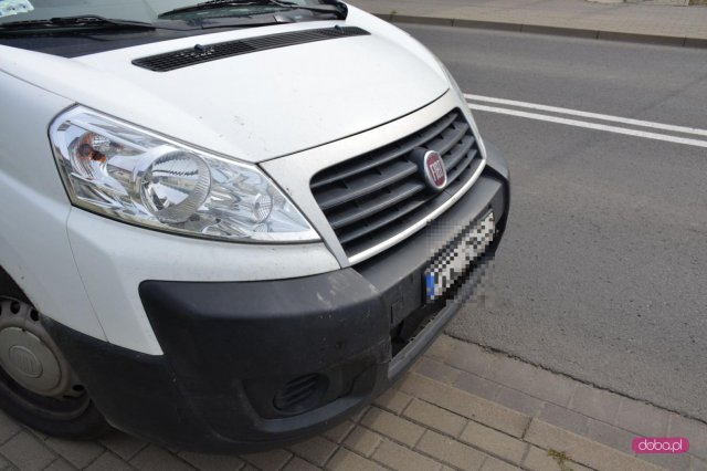 Zderzenie trzech samochodów w Dzierżoniowie