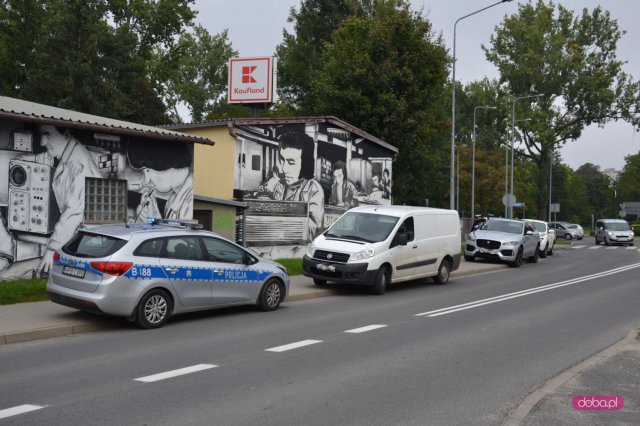 Zderzenie trzech samochodów w Dzierżoniowie