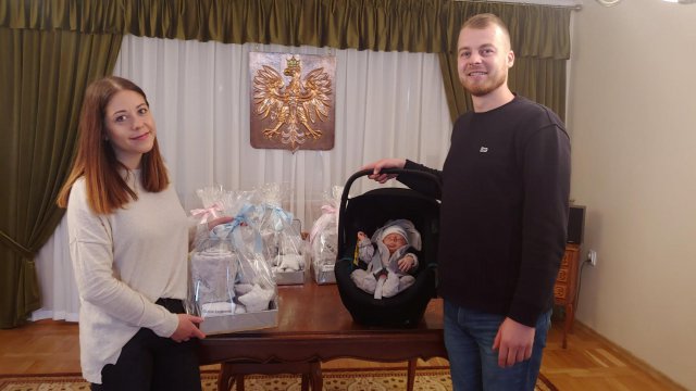 Wyprawki dla nowo narodzonych dzieci w gminie Łagiewniki
