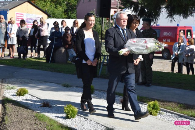 Odsłonięcie pomnika rotmistrza W. Pileckiego w Łagiewnikach