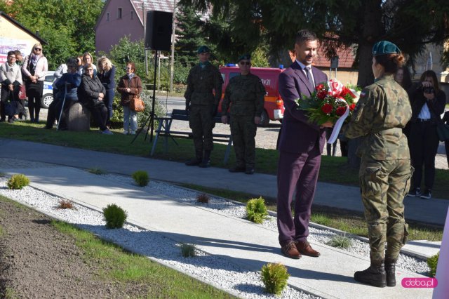 Odsłonięcie pomnika rotmistrza W. Pileckiego w Łagiewnikach