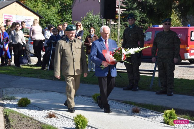 Odsłonięcie pomnika rotmistrza W. Pileckiego w Łagiewnikach