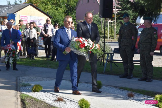 Odsłonięcie pomnika rotmistrza W. Pileckiego w Łagiewnikach