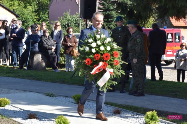 Odsłonięcie pomnika rotmistrza W. Pileckiego w Łagiewnikach