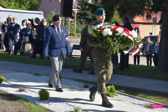 Odsłonięcie pomnika rotmistrza W. Pileckiego w Łagiewnikach