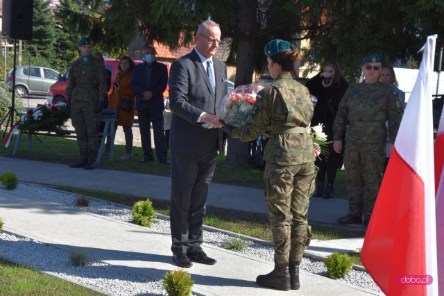 Odsłonięcie pomnika rotmistrza W. Pileckiego w Łagiewnikach