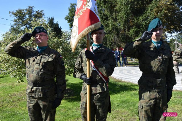 Odsłonięcie pomnika rotmistrza W. Pileckiego w Łagiewnikach