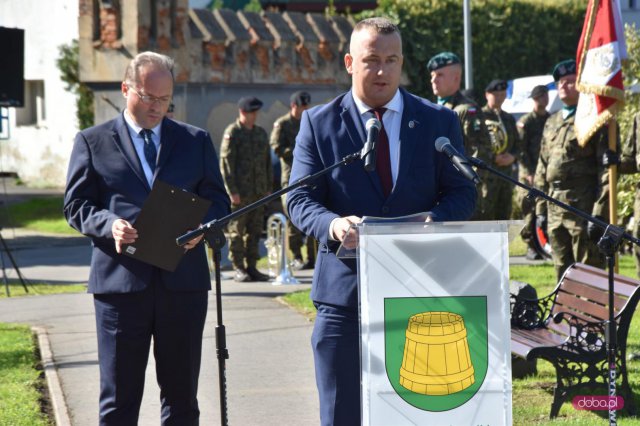 Odsłonięcie pomnika rotmistrza W. Pileckiego w Łagiewnikach