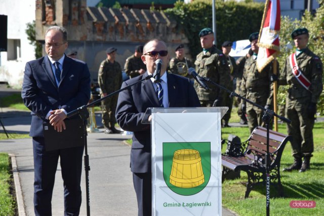 Odsłonięcie pomnika rotmistrza W. Pileckiego w Łagiewnikach