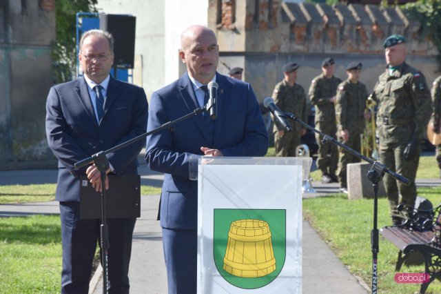 Odsłonięcie pomnika rotmistrza W. Pileckiego w Łagiewnikach