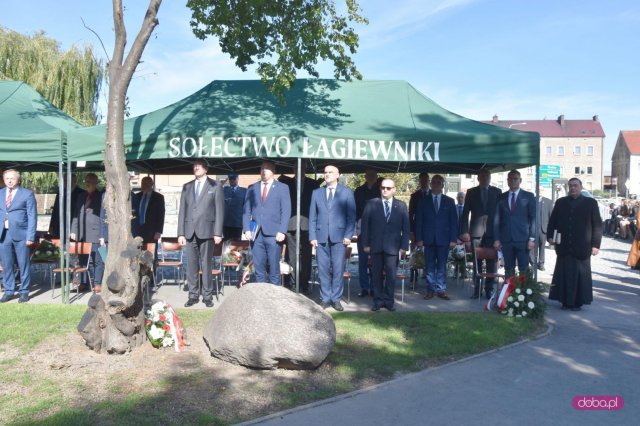 Odsłonięcie pomnika rotmistrza W. Pileckiego w Łagiewnikach