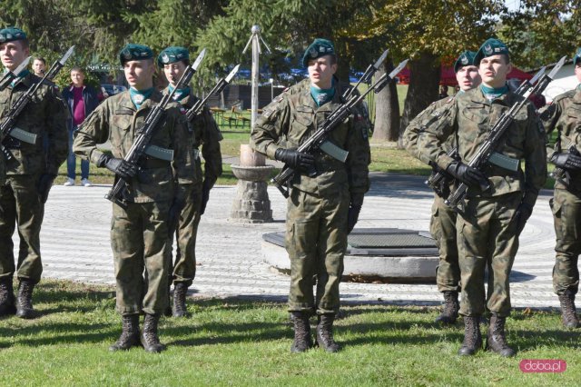 Odsłonięcie pomnika rotmistrza W. Pileckiego w Łagiewnikach