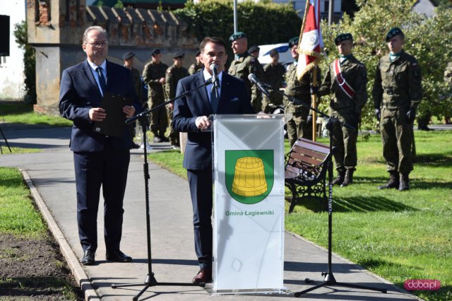 Odsłonięcie pomnika rotmistrza W. Pileckiego w Łagiewnikach