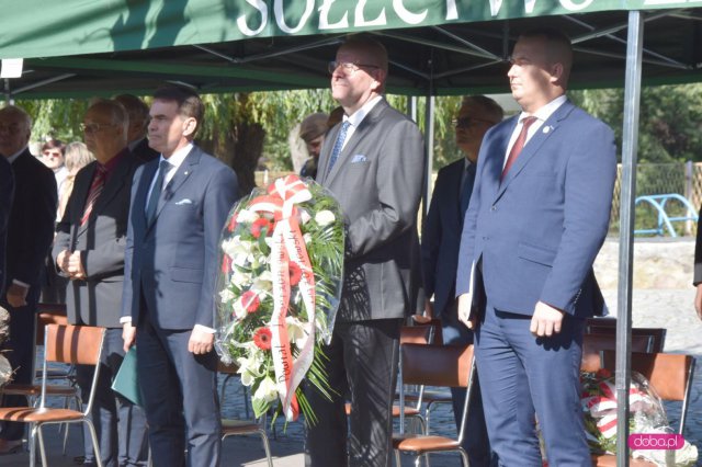 Odsłonięcie pomnika rotmistrza W. Pileckiego w Łagiewnikach