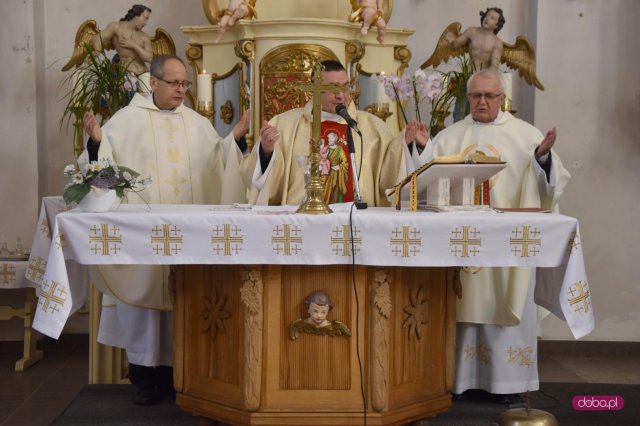 Odsłonięcie pomnika rotmistrza W. Pileckiego w Łagiewnikach