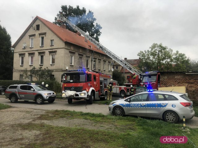 Pożar przy ul. Brzeźnej w Bielawie