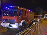 Skodą uderzyła w znak drogowy na bielawskiej obwodnicy