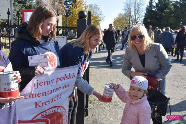 Wszystkich Świętych - wizyta na cmentarzach
