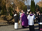 Wszystkich Świętych - wizyta na cmentarzach