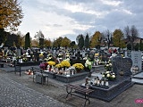 Wszystkich Świętych - wizyta na cmentarzach