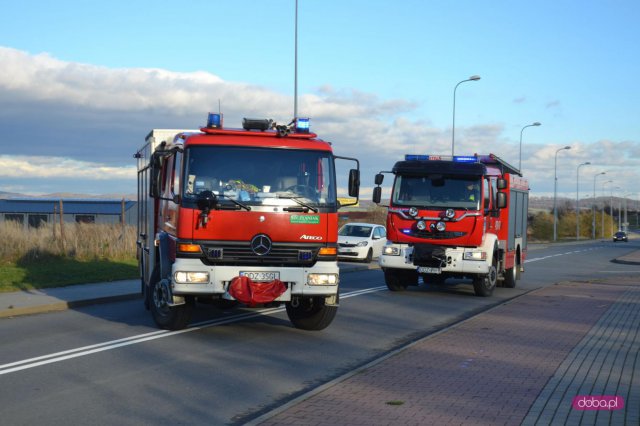 Silny wiatr zerwał dach w Bielawie