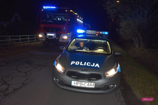Kierownica odpadła w czasie jazdy. Dachowanie bmw w Pieszycach!