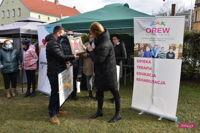 Nowe huśtawki dla OREW Dzierżoniów