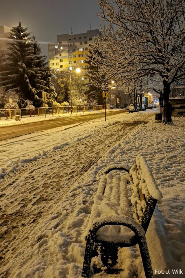 Listopadowa zima w Dzierżoniowie