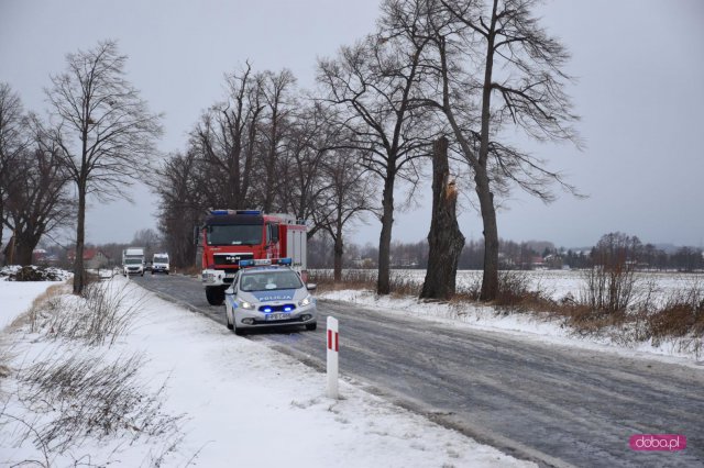 Ciężarówka blokowała drogę Pieszyce - Piskorzów