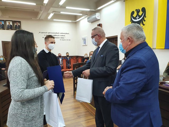 Sesja Rady Powiatu Dzierżoniowskiego