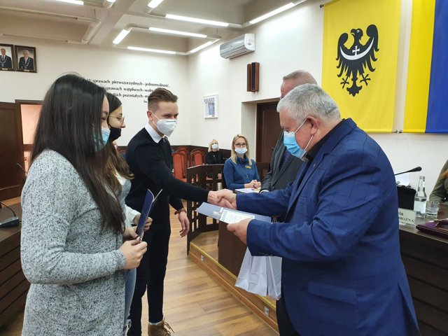 Sesja Rady Powiatu Dzierżoniowskiego