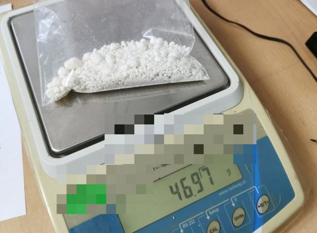 Dwóch mężczyzn posiadało łącznie ponad pół kilograma amfetaminy 