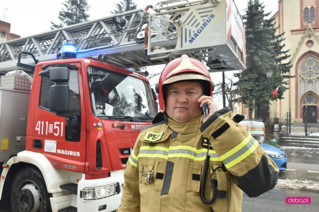 Pieszyce: straż pożarna wezwana do pożaru budynku wielorodzinnego
