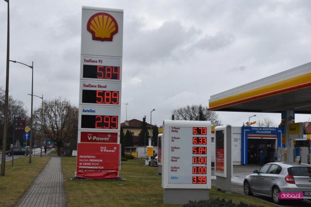 Sytuacja na stacjach paliw w powiecie dzierżoniowskim