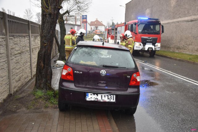 Dachowanie na Żeromskiego w Bielawie