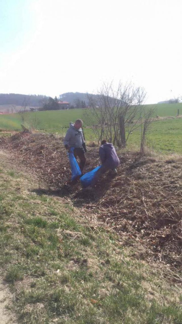 Wielka akcja sprzątania w Roztoczniku