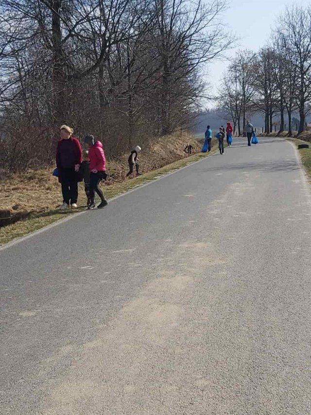 Wielka akcja sprzątania w Roztoczniku