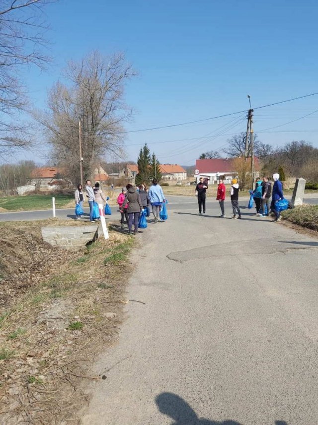 Wielka akcja sprzątania w Roztoczniku