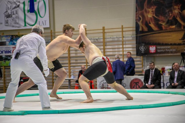 Świetny występ zawodników IRON BULLS Bielawa w Mistrzostwach Polski Juniorów w Sumo