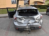 Zderzenie mazdy z peugeotem