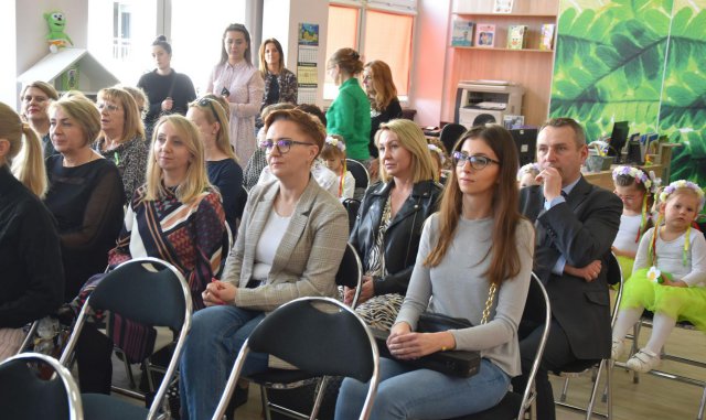 Dział dziecięcy filii MPBP w Dzierżoniowie