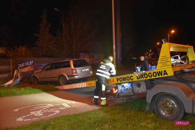 Volkswagenem wjechał w ogrodzenie