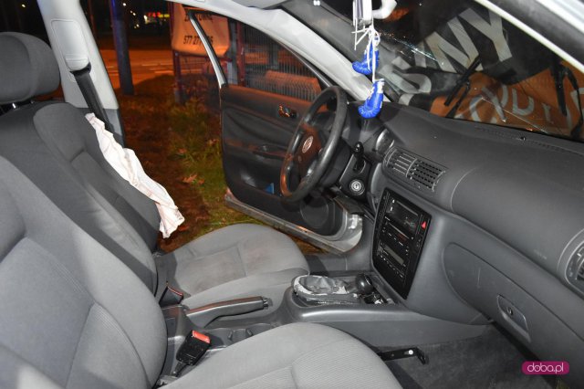 Volkswagenem wjechał w ogrodzenie